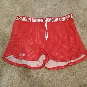 Under Armour Shorts -red